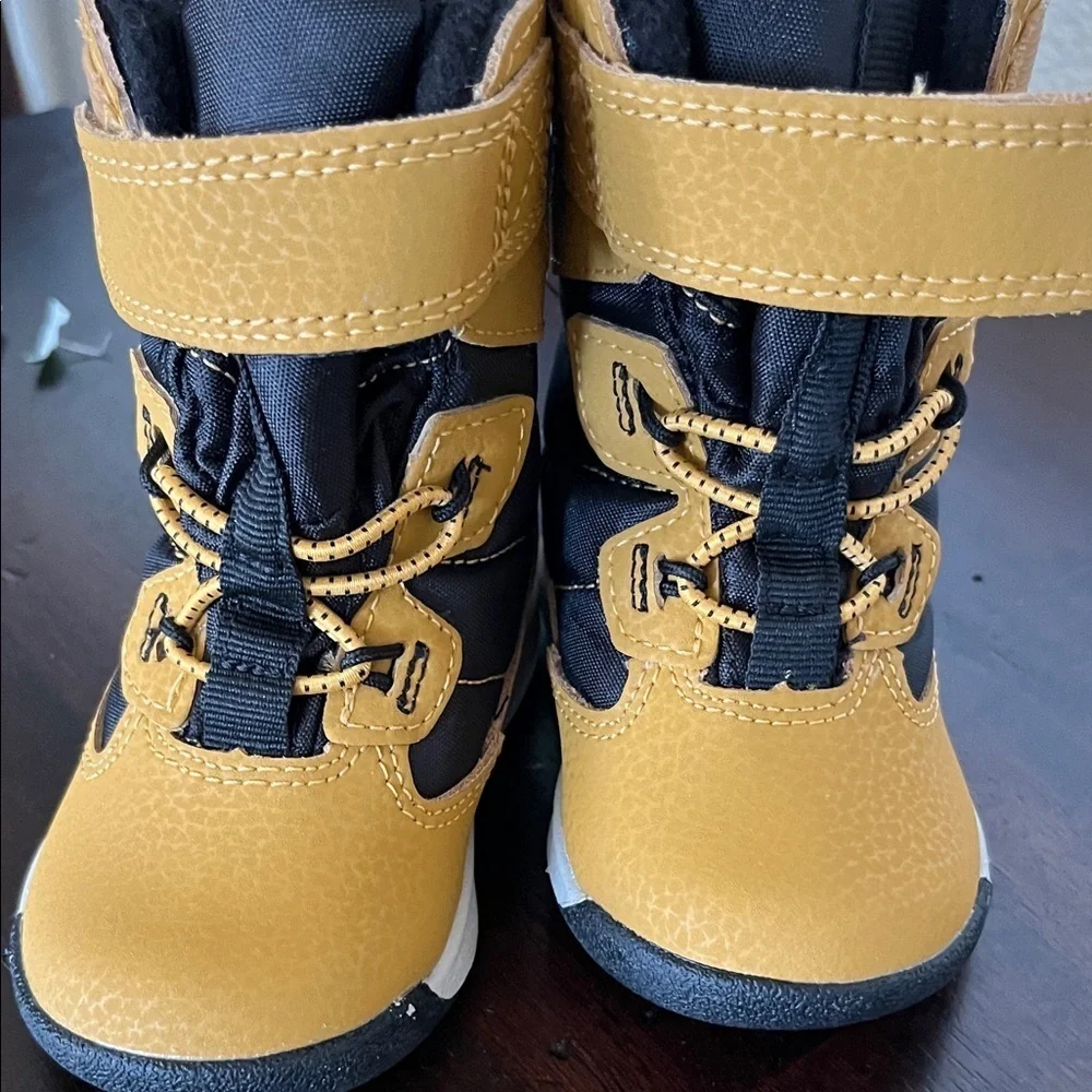 Merrell Kids Yellow and Black Adventure Boots